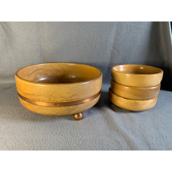 Vintage Wooden Salad Bowl Set with Copper Trim 4 Piece Mid Century Modern Footed - Picture 11 of 13